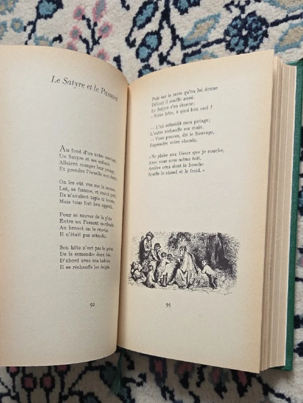 Livre Vintage Fables de La Fontaine Édition Reliée Or & Vert - Picture 5 of 6